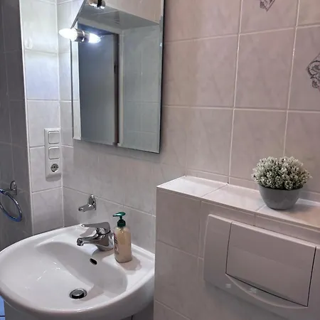 Ferienwohnung Апартаменты Hackenheim