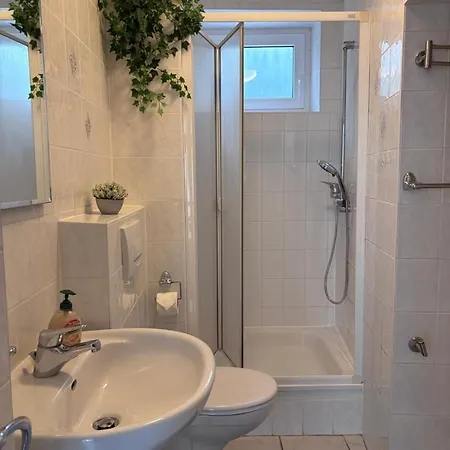 Ferienwohnung Апартаменты *